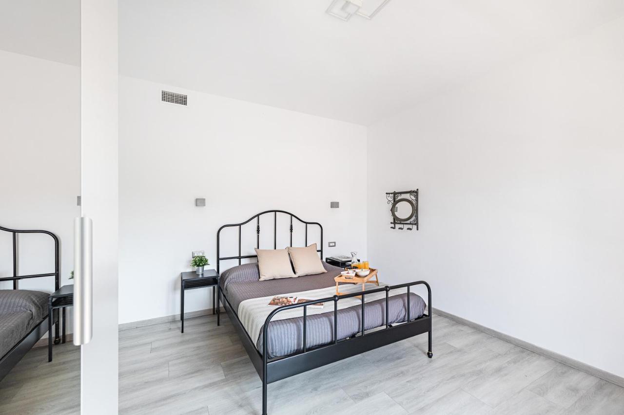 סירמיונה Il Quadrifoglio D4 Apartment By Wonderful Italy מראה חיצוני תמונה